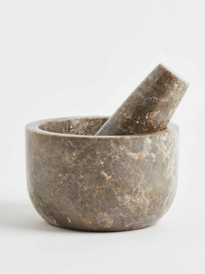 H&M Home Marble pestle and mortar at Collagerie