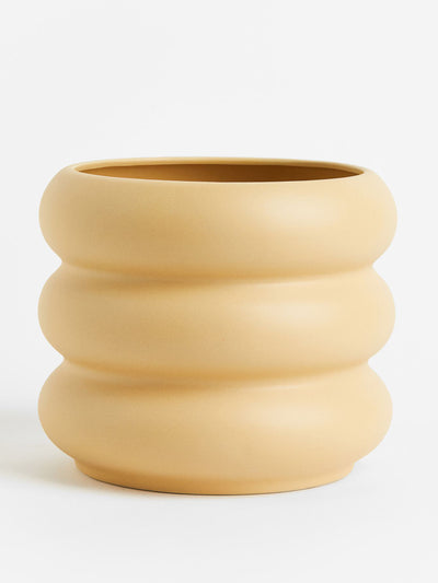 H&M Home Stoneware plant pot at Collagerie