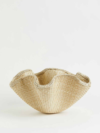 H&M Straw basket at Collagerie