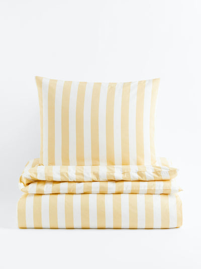 H&M Home Striped duvet cover set at Collagerie