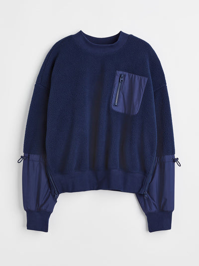 H&M Teddy sports sweatshirt at Collagerie