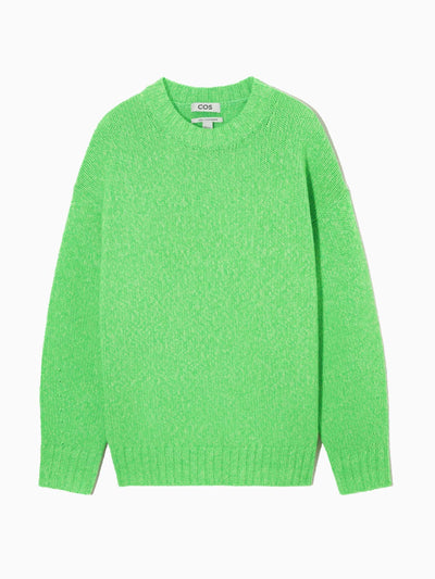 Cos Oversized cashmere jumper at Collagerie