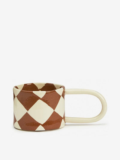 Henry Holland Studio Checkerboard loopy mug at Collagerie