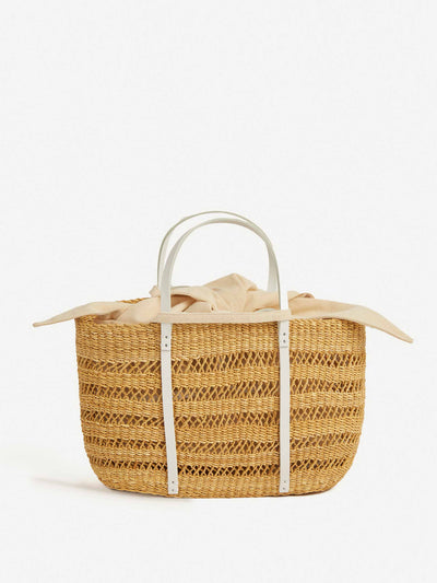 Muuñ Straw basket bag at Collagerie