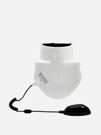 The Light Salon Boost LED décolletage bib at Collagerie