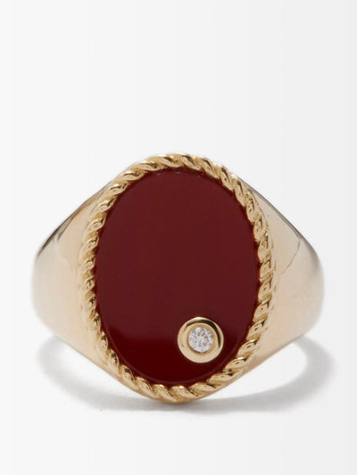 Yvonne Léon 9kt gold ring with diamond and agate at Collagerie