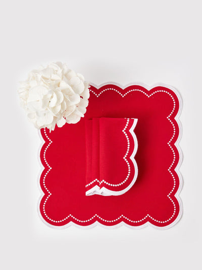 Mrs. Alice Red linen napkins (set of 4) at Collagerie