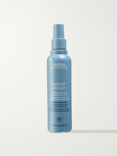 Aveda Blow dry spray against frizz at Collagerie