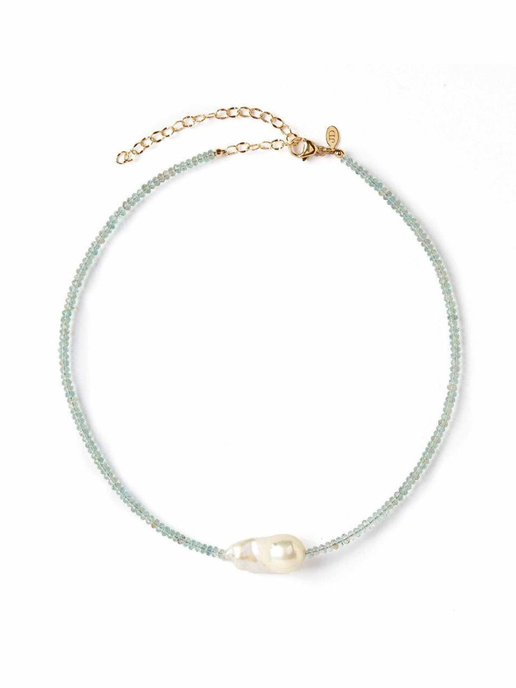 Pearl gemstone necklace