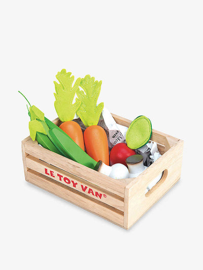 le toy van Wooden vegetable toy set at Collagerie