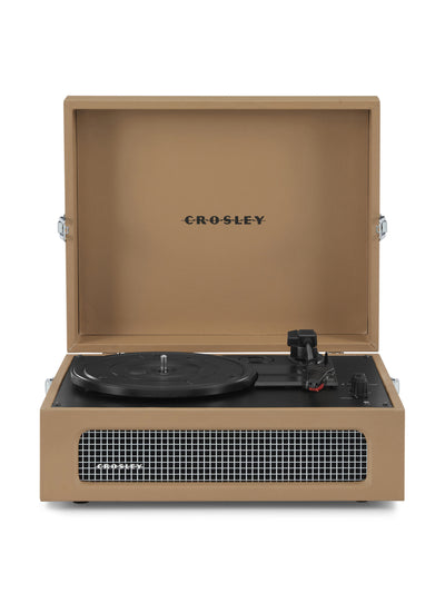 Crosley Bluetooth turntable at Collagerie