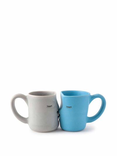 Uncommon Goods Kissing mugs (set of 2) at Collagerie