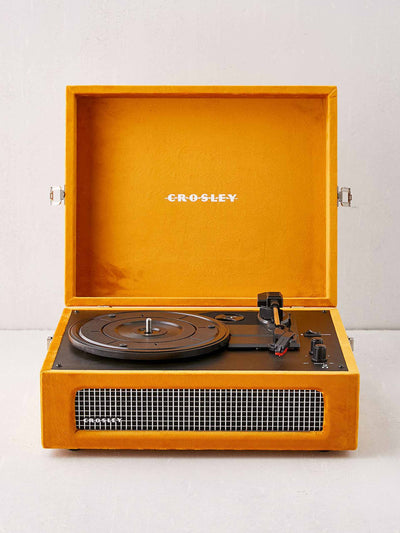 Crosley Velvet voyager bluetooth vinyl record player at Collagerie